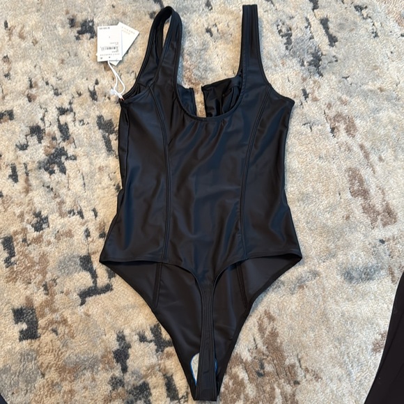 NWT! Good American thong body suit, corset style - Picture 5 of 7